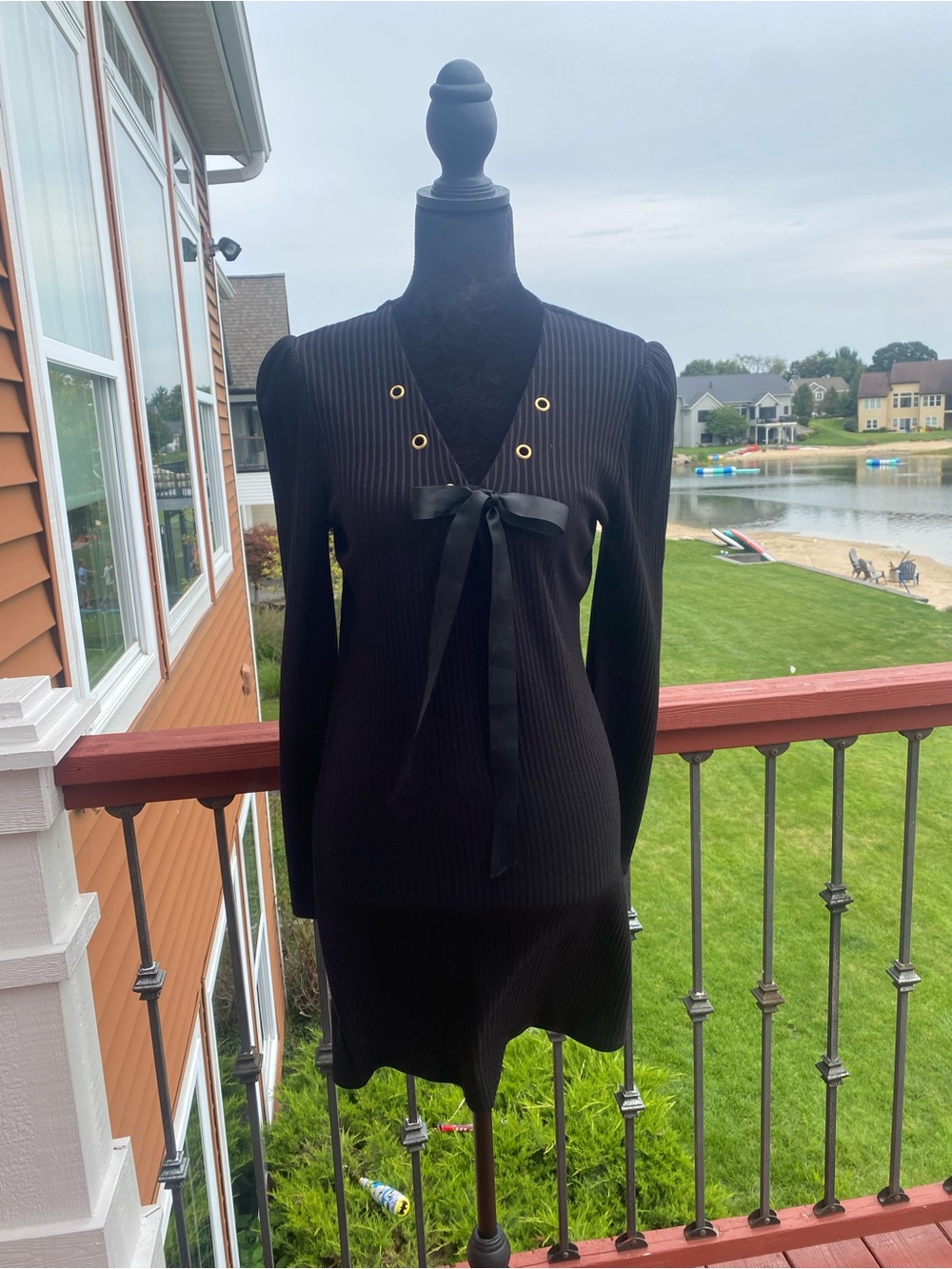 MICHAEL Michael Kors Black Ribbed Knit Dress M Gold Grommet Bow Puff Sleeve